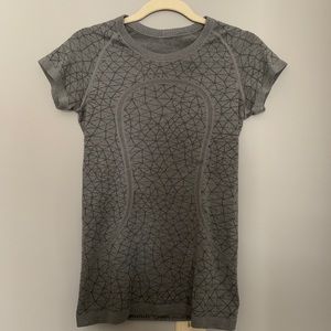 Lululemon Swiftly Tech Short Sleeve